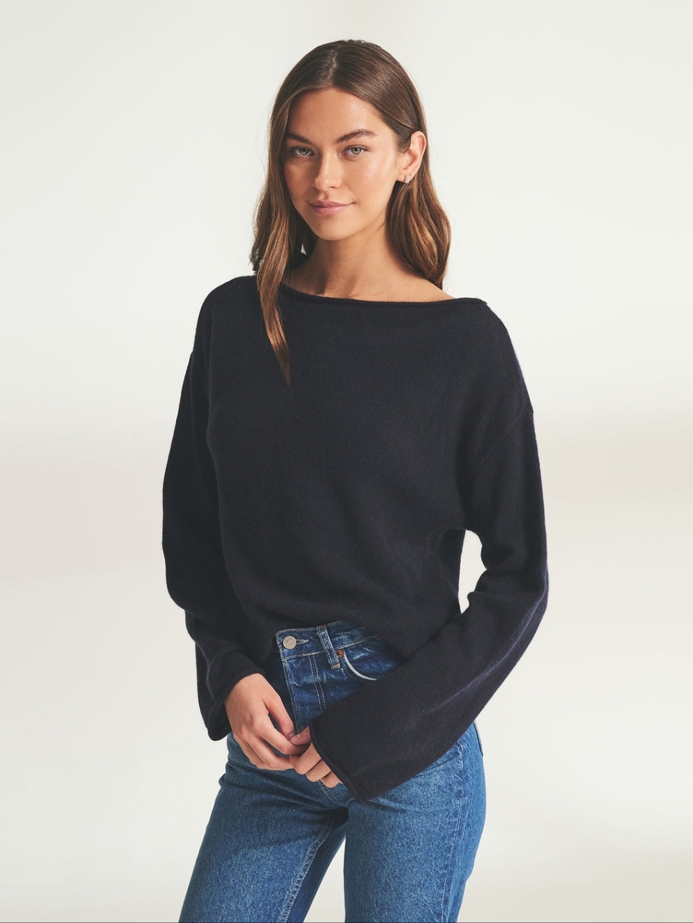 NWT NAADAM Lightweight Cashmere Boatneck Relaxed Fit Navy Blue Sweater Small